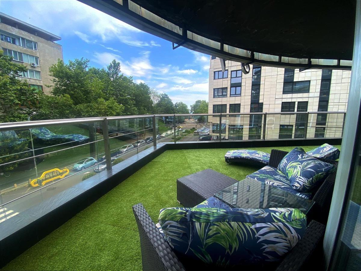 Luxury Apartments Burgas Esterno foto