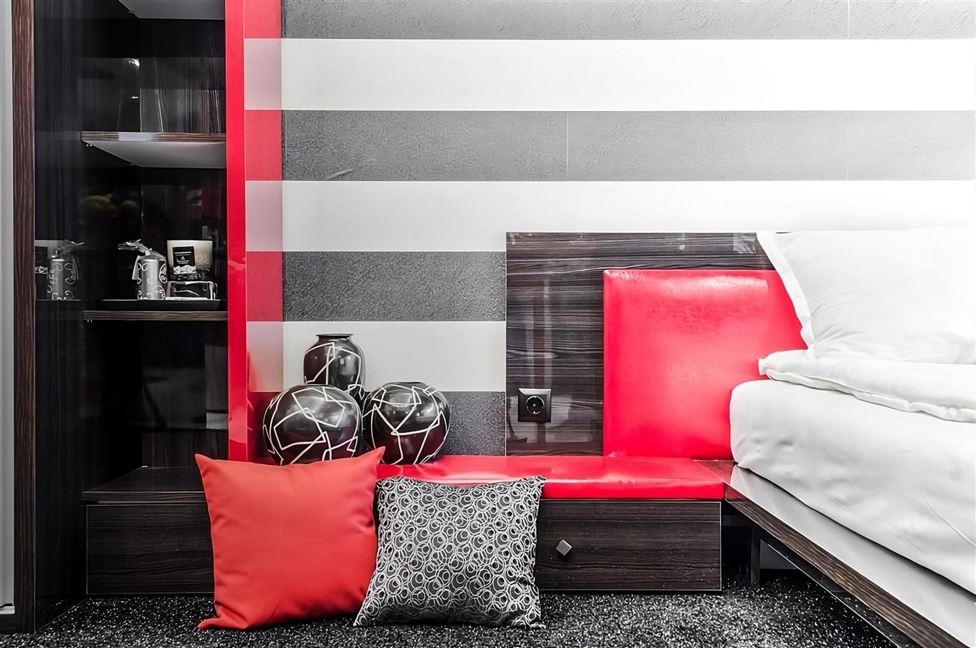 Luxury Apartments Burgas Esterno foto